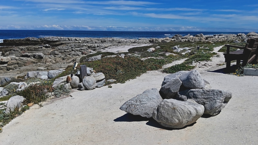 To Let 2 Bedroom Property for Rent in Westcliff Western Cape